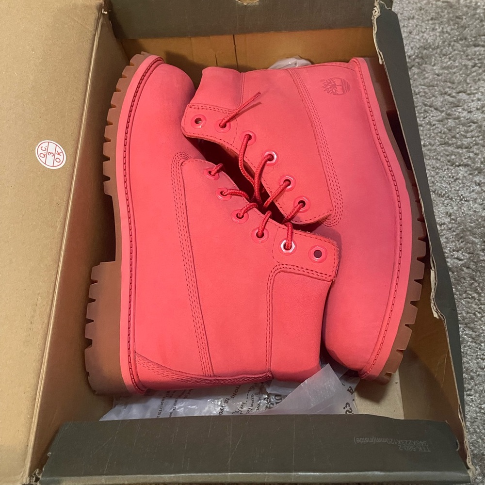 Pink Timberlands